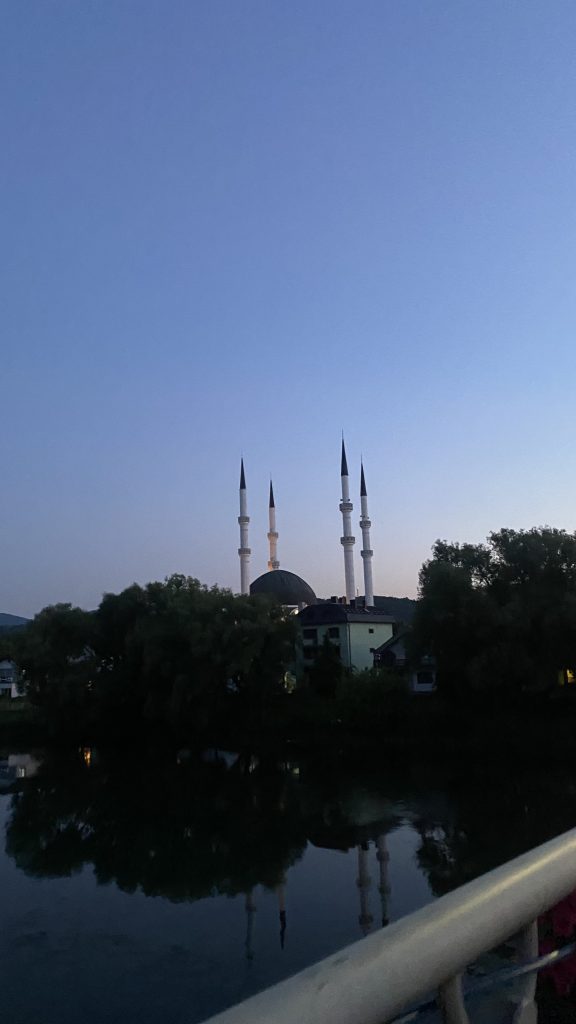 20230708_191245983_iOS